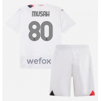 Dres AC Milan Yunus Musah #80 Preč pre deti 2023-24 Krátky Rukáv (+ trenírky)